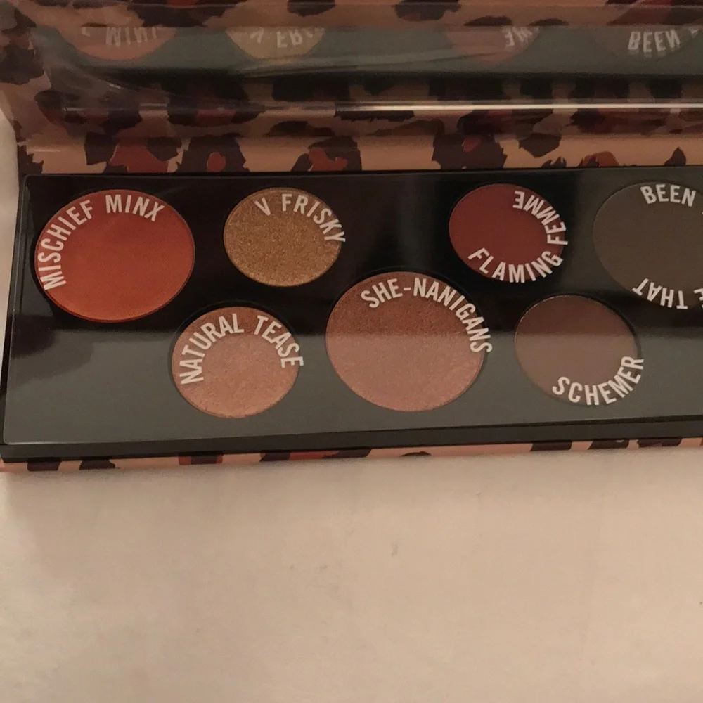 MAC Mischief Minx Limited Edition Palette NWT